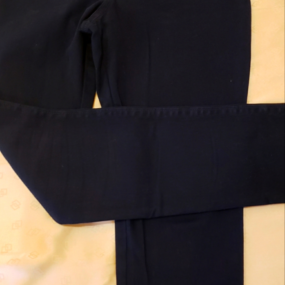 Abercrombie size 26 (2) color black